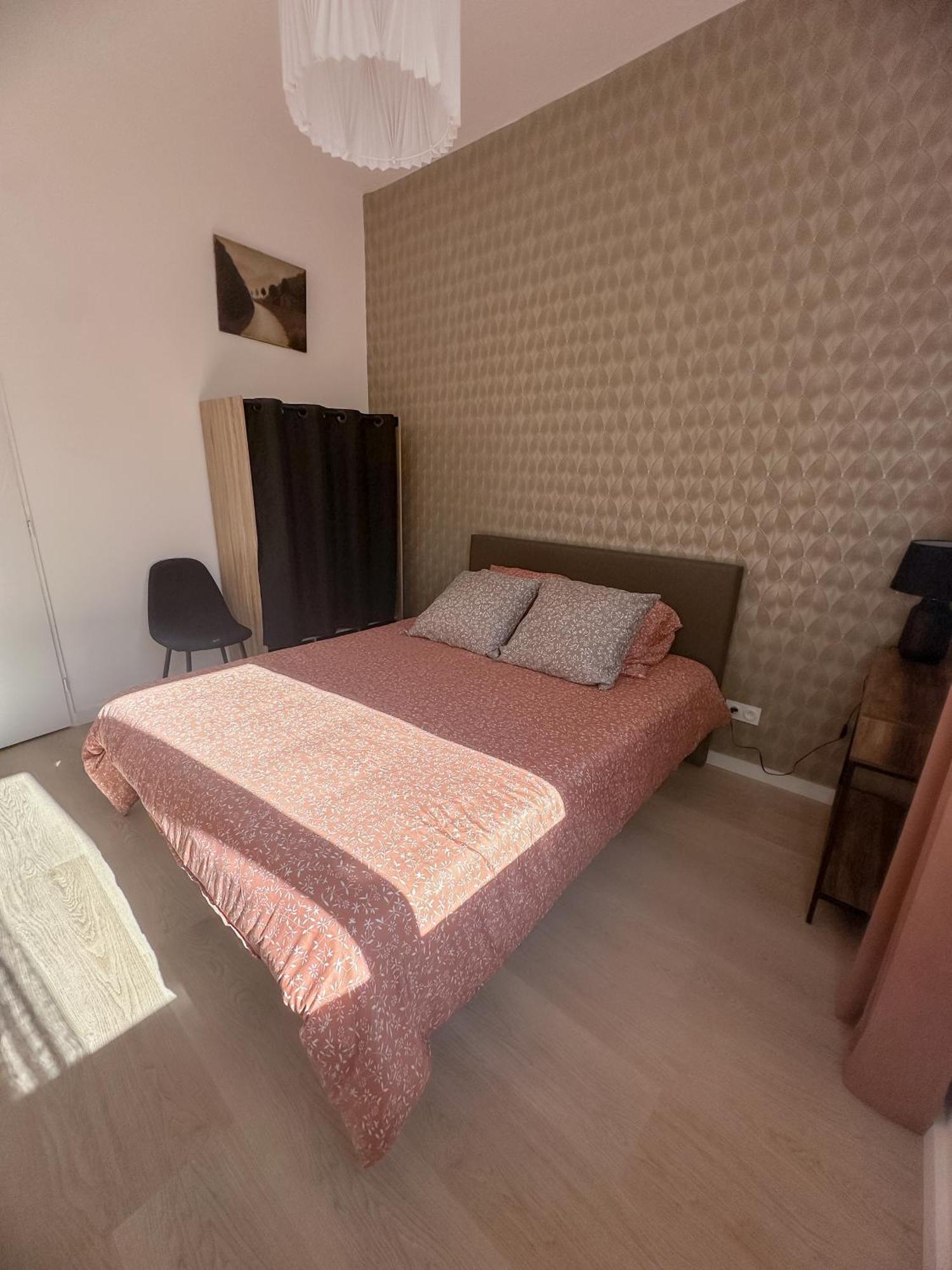 Face Cite - Chambres D'Hotes - Parking & Garage Gratuit - Wi-Fi Gratuit Carcassonne Esterno foto